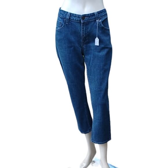 101414....Levis Ankle Crop Jeans Size Misses 12 Short - Picture 2 of 4